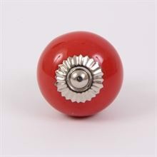 Red knob