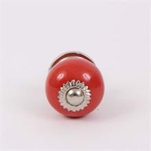Red knob