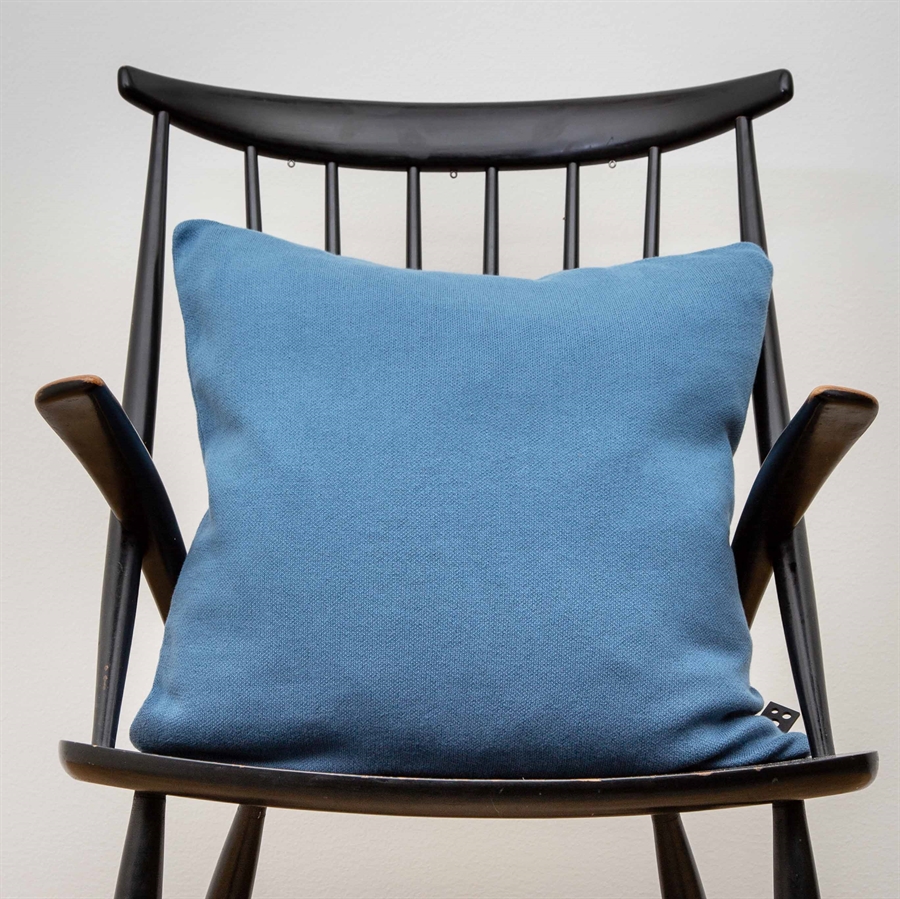 Soft knitted cushion cover 50x50 Denim blue